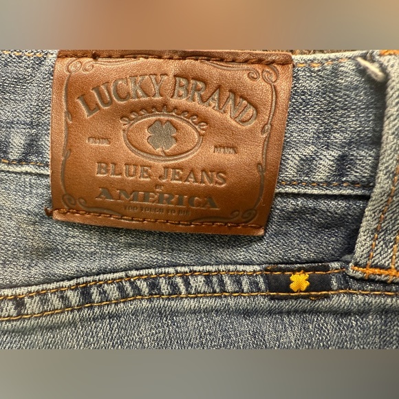 Lucky Brand Men's 30X34 (inseam 32) 410 Athletic Fit Mens Straight Jeans - Picture 10 of 14